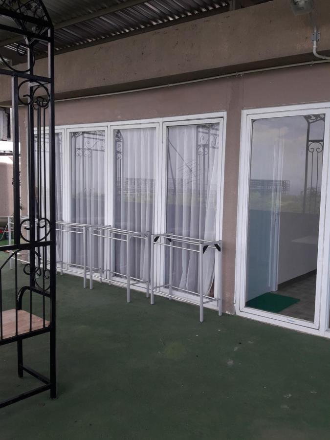Brielle Guest House Jimbaran  Exterior photo